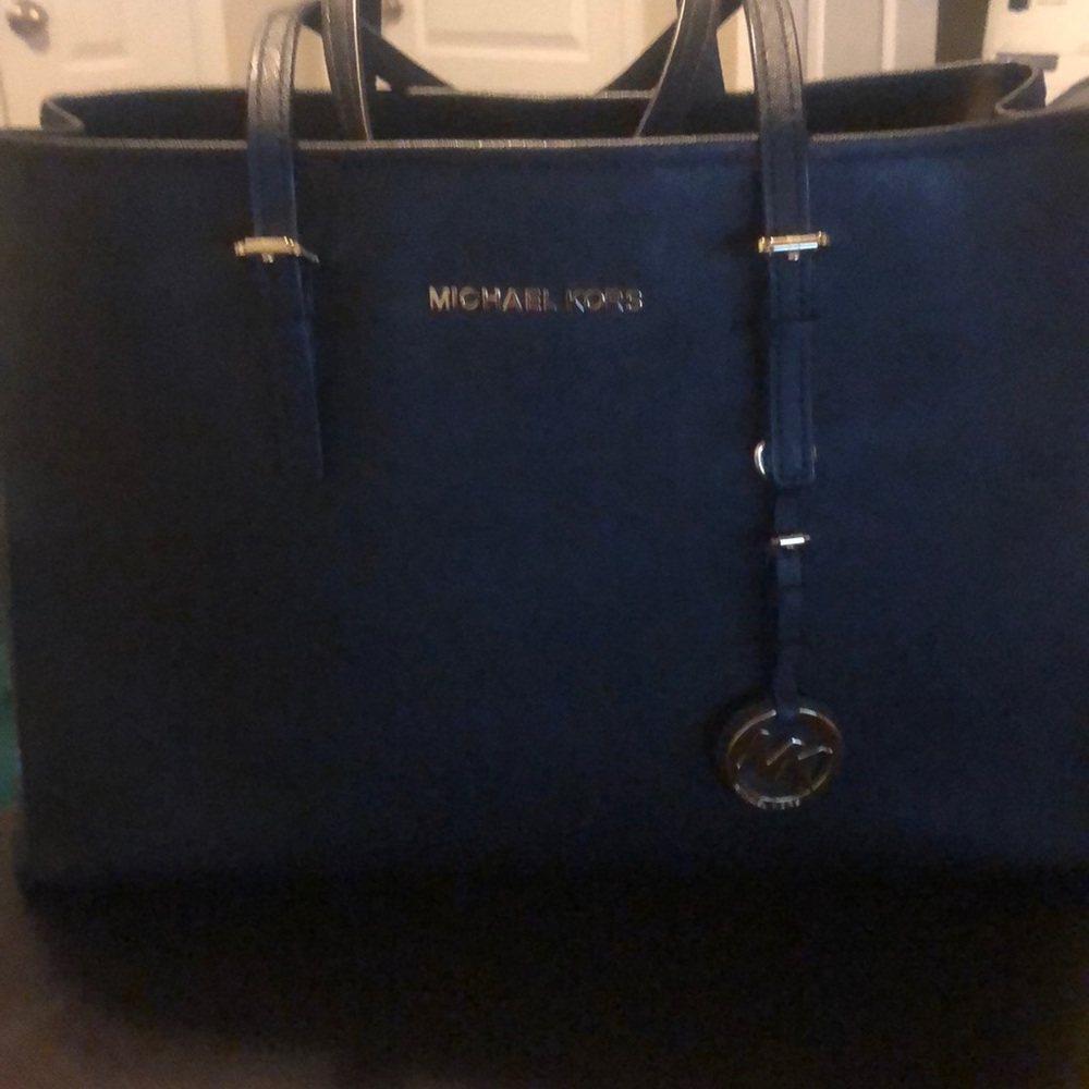 Michael Kors tote